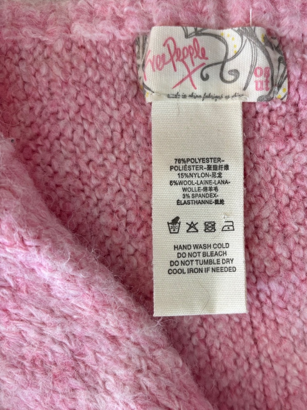 Pink Sweater Ballet Shrug 🩰 - Picture 4 of 6